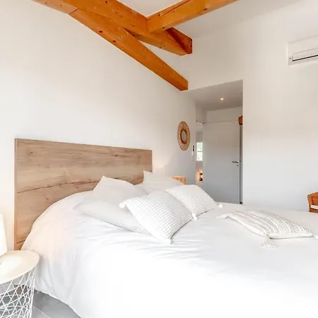 Largo L Pool & Beachside L Shellter * Grimaud