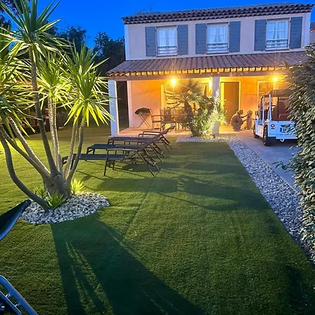 Largo L Pool & Beachside L Shellter * Grimaud